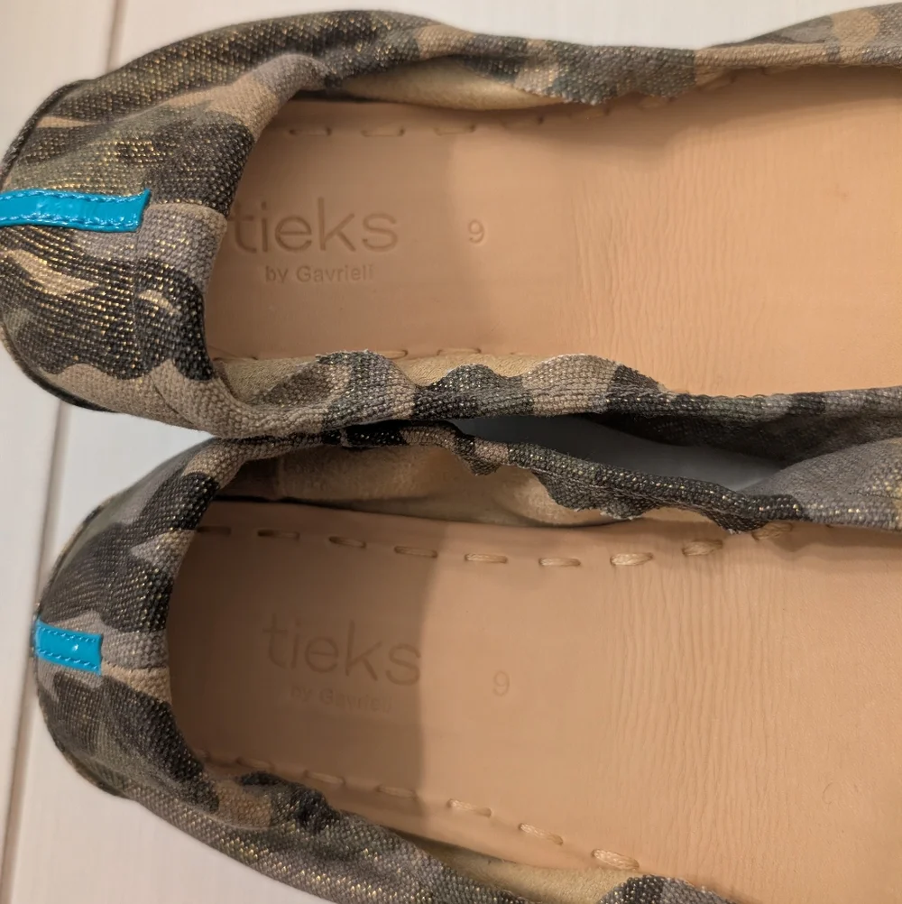 Tieks Camouflage Camo Canvas Ballet Flats Size 9 - Picture 5 of 10